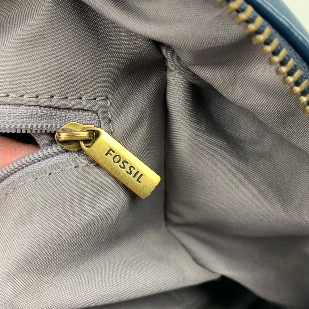 Fossil Multicolored Backpack Bag Navy Blue Gold Brown Pink Adjustable Zip Close - Picture 9 of 16